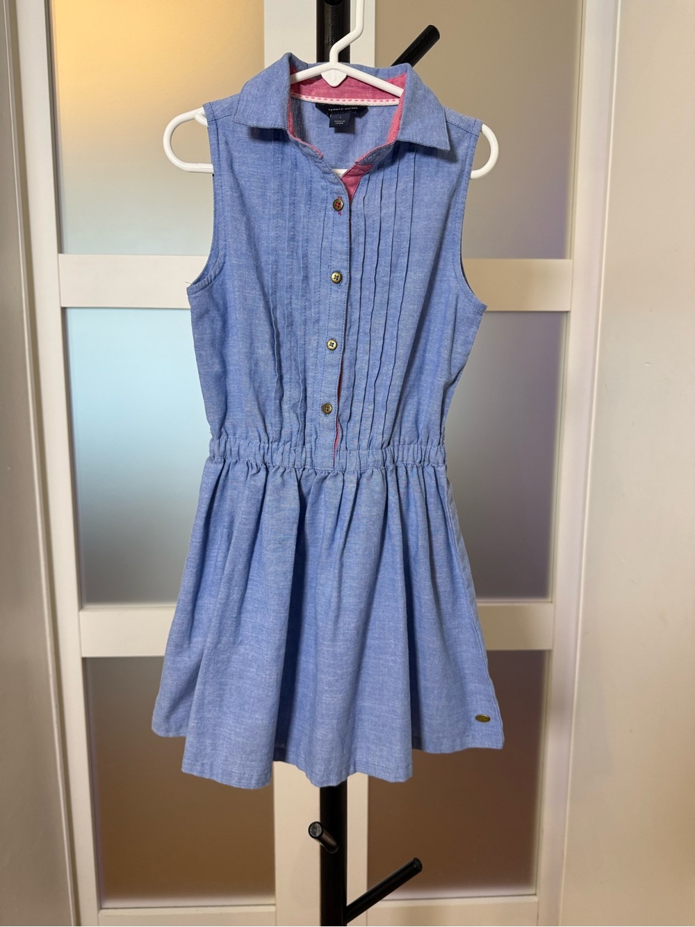 Tommy Hilfiger Light Blue Sleeveless Button-Front Girls Dress, Size 6.